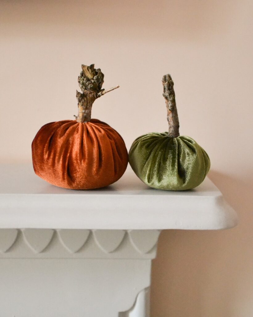 Halloween DIY velvet pumpkins